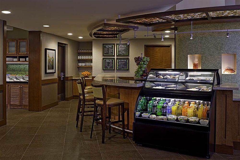 Hyatt Place Milwaukee Airport Restaurant foto